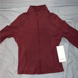 LULULEMON CROPPED DEFINE JACKET